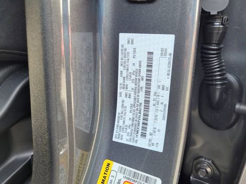 New 2025 Ford Bronco Badlands image 15