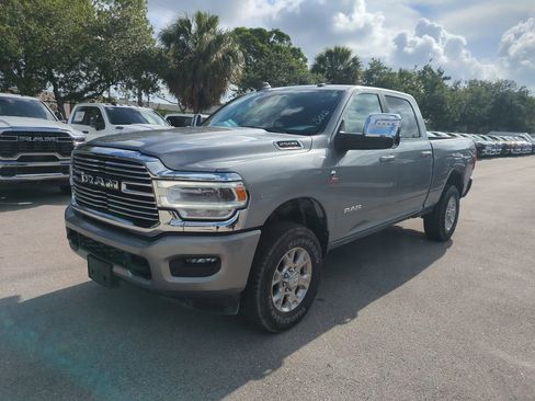 Used 2024 RAM 2500 Laramie w/ Safety Group AWD/4WD image 10