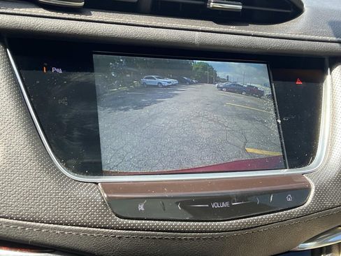 Used 2019 Cadillac XT5 Luxury FWD image 20
