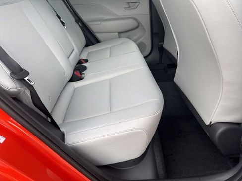 Used 2026 Hyundai Kona SEL Sport image 14