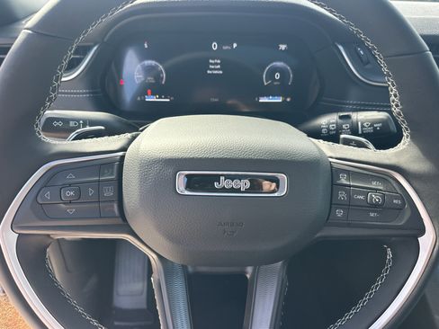 New 2026 Jeep Grand Cherokee Laredo X image 23