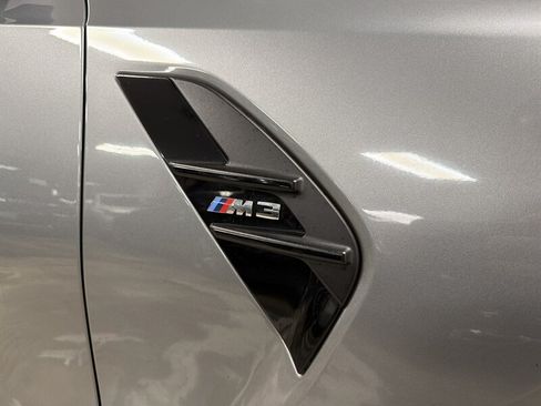 Used 2022 BMW M3 w/ M Carbon Exterior Package RWD image 20
