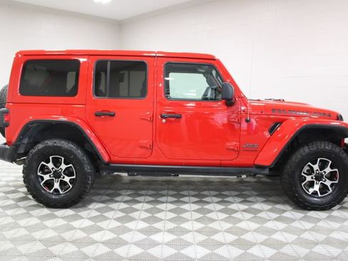 Used 2021 Jeep Wrangler Unlimited Rubicon w/ Cold Weather Group AWD/4WD image 12