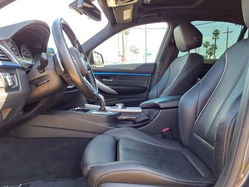 Used 2018 BMW 340i Sedan RWD image 24