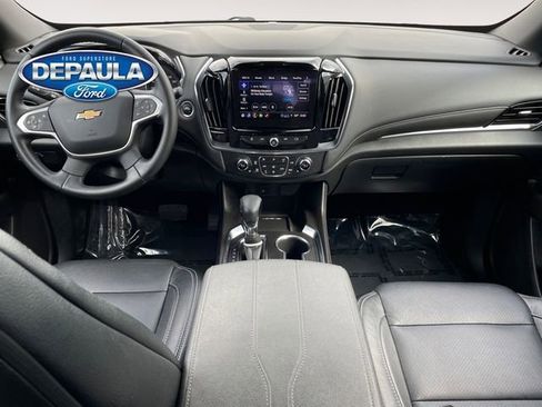Used 2023 Chevrolet Traverse LT AWD/4WD image 13