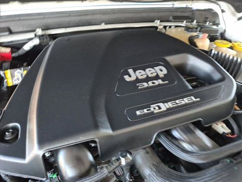 Used 2020 Jeep Wrangler Unlimited Sport AWD/4WD image 23