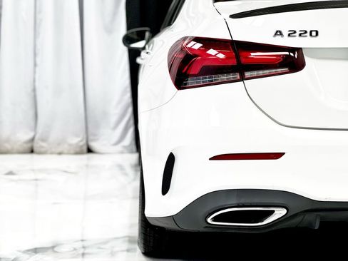 Used 2022 Mercedes-Benz A 220 4MATIC image 14