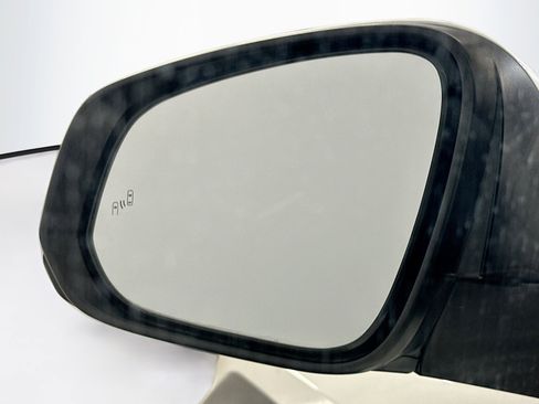 Used 2025 Toyota Tacoma TRD Off-Road image 16