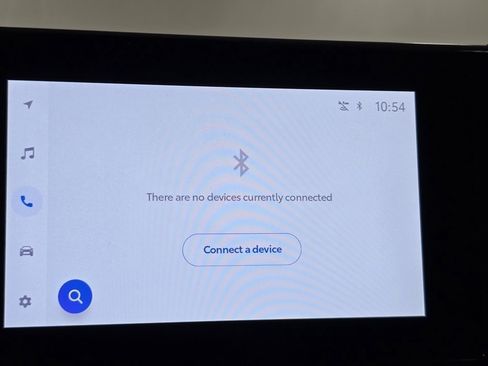 New 2025 Toyota RAV4 LE image 4