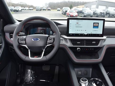 New 2026 Ford Explorer ST AWD/4WD image 17