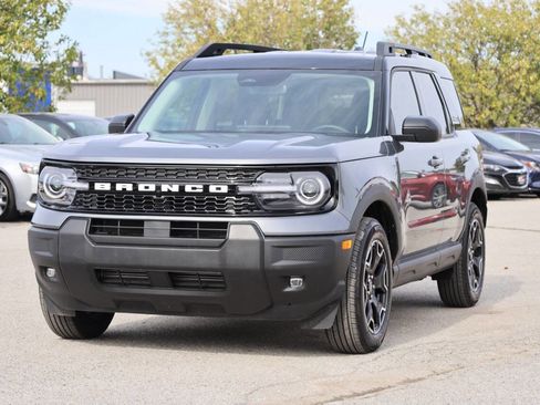 Used 2025 Ford Bronco Sport Outer Banks image 6