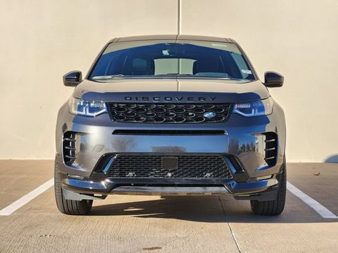 Used 2025 Land Rover Discovery Sport Dynamic SE AWD/4WD image 2