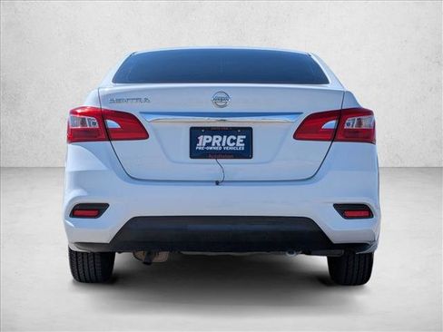 Used 2017 Nissan Sentra S image 6