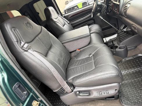 Used 2001 Dodge Ram 2500 Truck 4x4 Quad Cab image 17