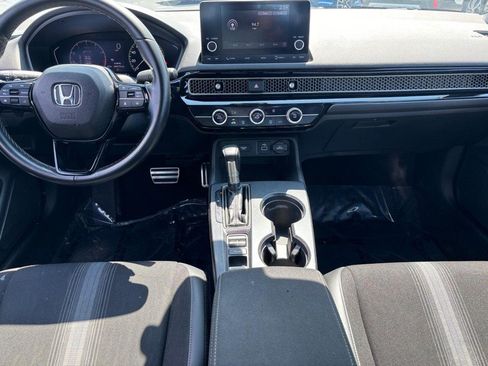 Used 2022 Honda Civic Sport image 11