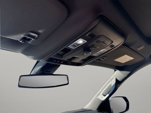 Used 2021 Chevrolet Tahoe Z71 image 37