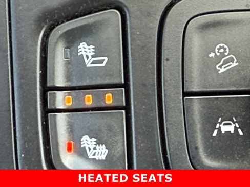 Used 2024 GMC Terrain SLT w/ Infotainment Package II AWD/4WD image 19