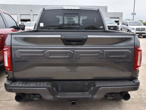 Used 2018 Ford F150 Raptor w/ Equipment Group 801A Mid image 8