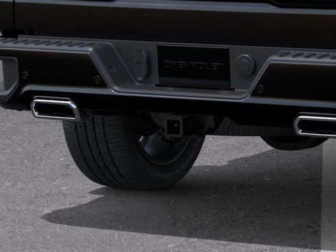 New 2026 Chevrolet Silverado 1500 High Country AWD/4WD image 14