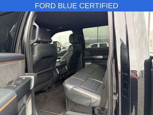 Used 2024 Ford F350 Platinum w/ Tremor Off-Road Package AWD/4WD image 29