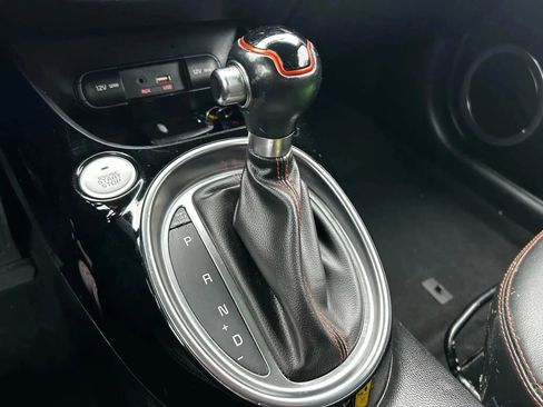 Used 2018 Kia Soul ! image 20