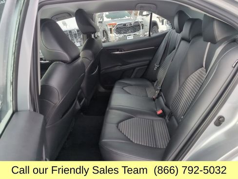Used 2023 Toyota Camry SE image 24