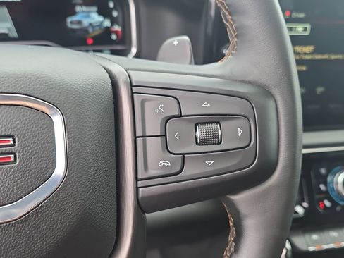 Used 2023 GMC Sierra 1500 AT4 w/ AT4 Premium Package AWD/4WD image 21