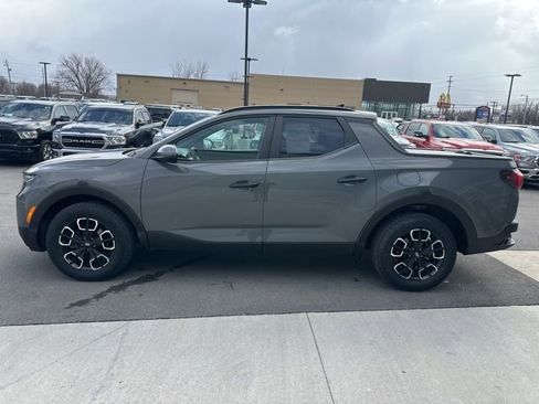 Used 2022 Hyundai Santa Cruz SEL w/ Activity Package image 9