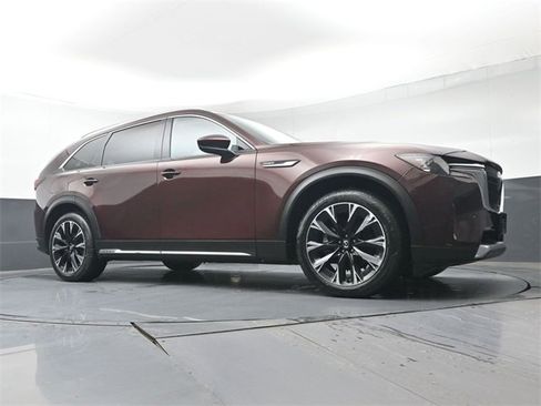 Certified 2024 MAZDA CX-90 Plug-In Hybrid w/ Premium Pkg image 38