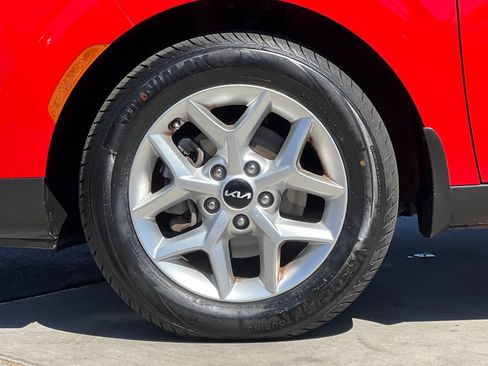 Certified 2023 Kia Soul S FWD image 25