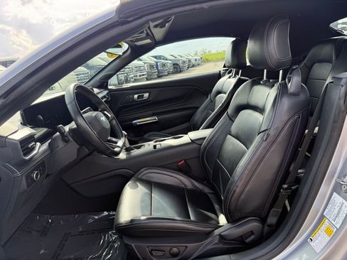 Used 2024 Ford Mustang Premium RWD image 5