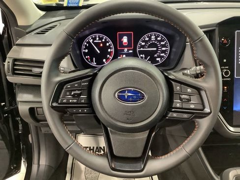 Certified 2025 Subaru Crosstrek 2.5i Limited AWD/4WD image 9