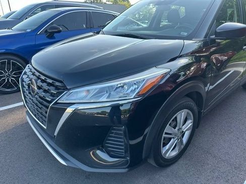 Used 2021 Nissan Kicks S FWD image 10
