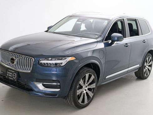 Certified 2024 Volvo XC90 T8 Ultimate w/ Lounge Package AWD/4WD image 6