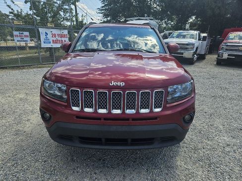 Used 2017 Jeep Compass Latitude AWD/4WD image 8