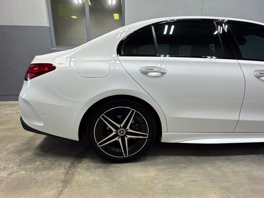 Used 2023 Mercedes-Benz C 300 4MATIC Sedan image 3