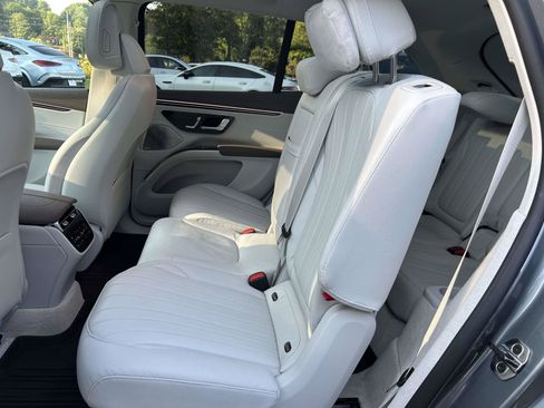 Certified 2023 Mercedes-Benz EQS 450+ SUV image 40