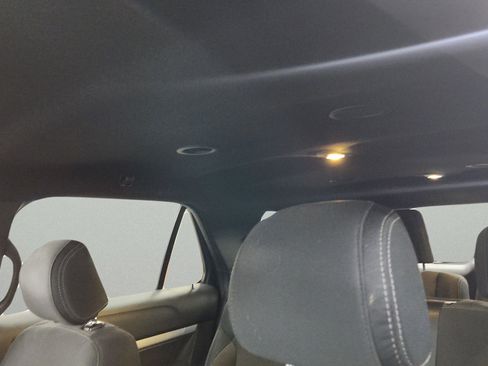 Used 2017 Ford Explorer XLT w/ Equipment Group 201A image 12