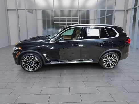 Used 2024 BMW X5 xDrive40i AWD/4WD image 5