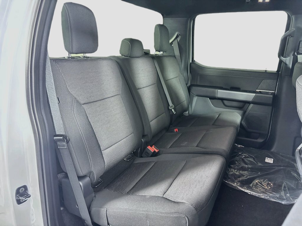 New 2026 Ford F150 XLT w/ XLT Black Appearance Package AWD/4WD image 24