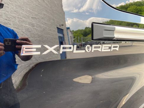 New 2025 Ford Transit 250 9 Passenger AWD w/ Upfitter Package image 84