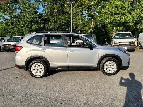 Used 2019 Subaru Forester w/ Alloy Wheel Package AWD/4WD image 5
