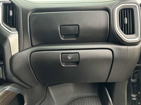 Used 2020 Chevrolet Silverado 1500 LT Trail Boss image 29