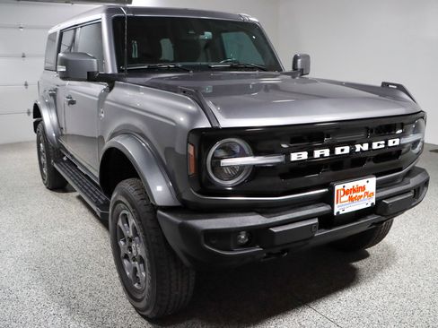 Used 2023 Ford Bronco Outer Banks AWD/4WD image 5