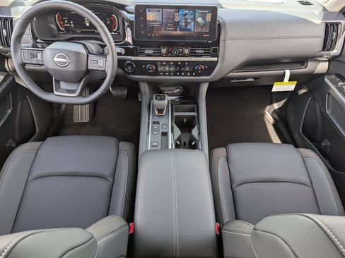 New 2026 Nissan Pathfinder SL FWD image 19