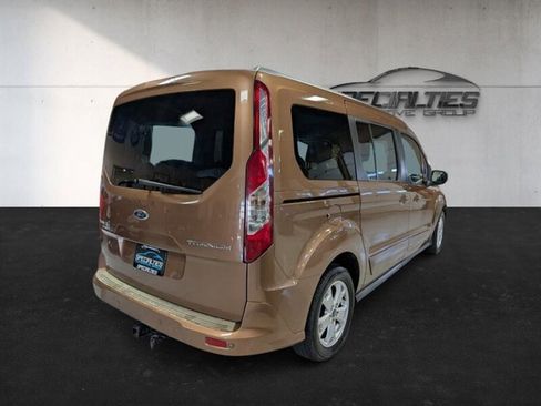 Used 2014 Ford Transit Connect Titanium image 10