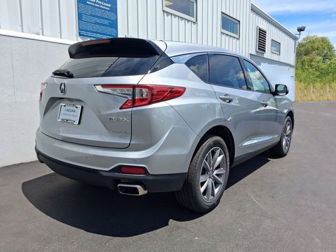 Used 2024 Acura RDX SH-AWD w/ Technology Package image 10