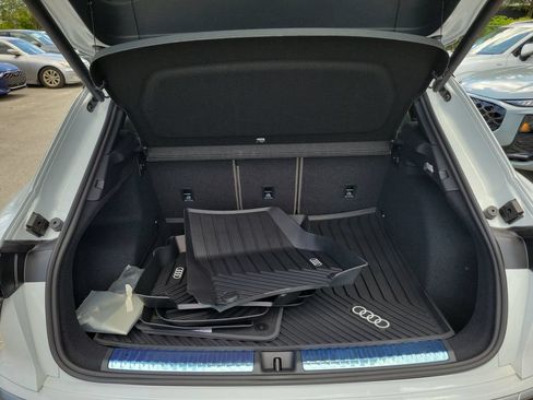 New 2026 Audi Q3 quattro 2.0T AWD/4WD image 30
