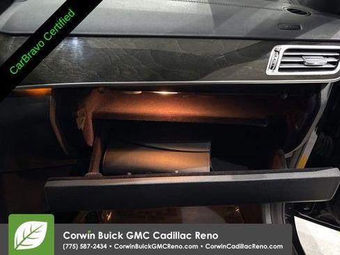 Used 2016 Mercedes-Benz E 400 4MATIC Sedan image 39