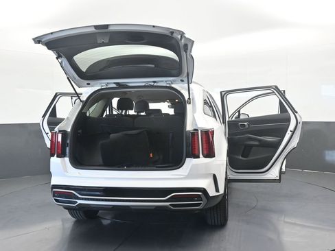 Used 2023 Kia Sorento S image 78